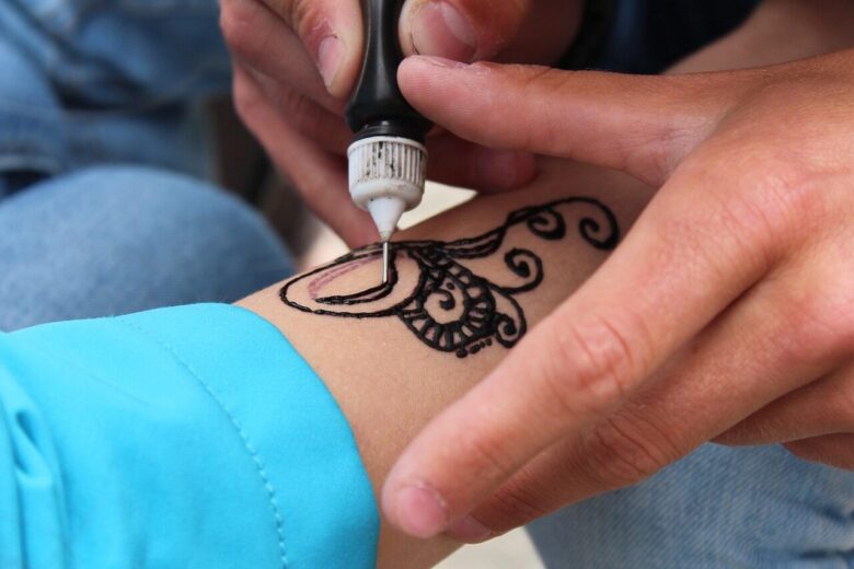 picnic, tattoo, how to make a tattoo, henna, black ink, washable, henna, henna, henna, henna, henna